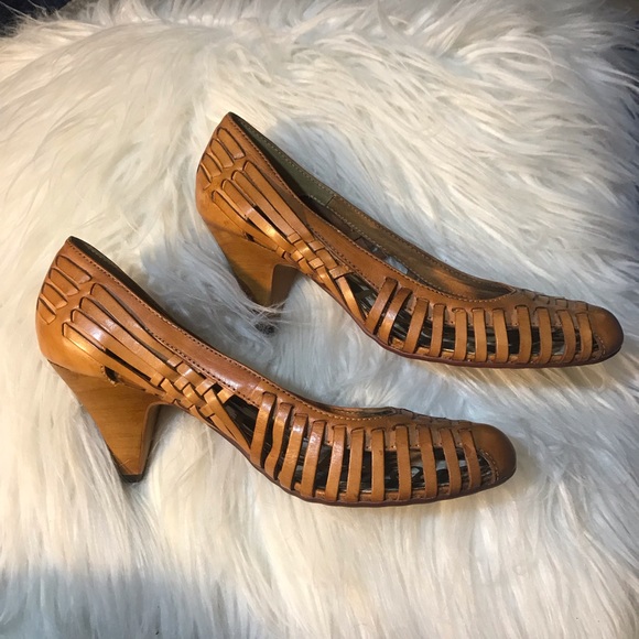 SOLD Sam Edelman NYC 9.5 Tan Leather Ferran Heels - Picture 6 of 8